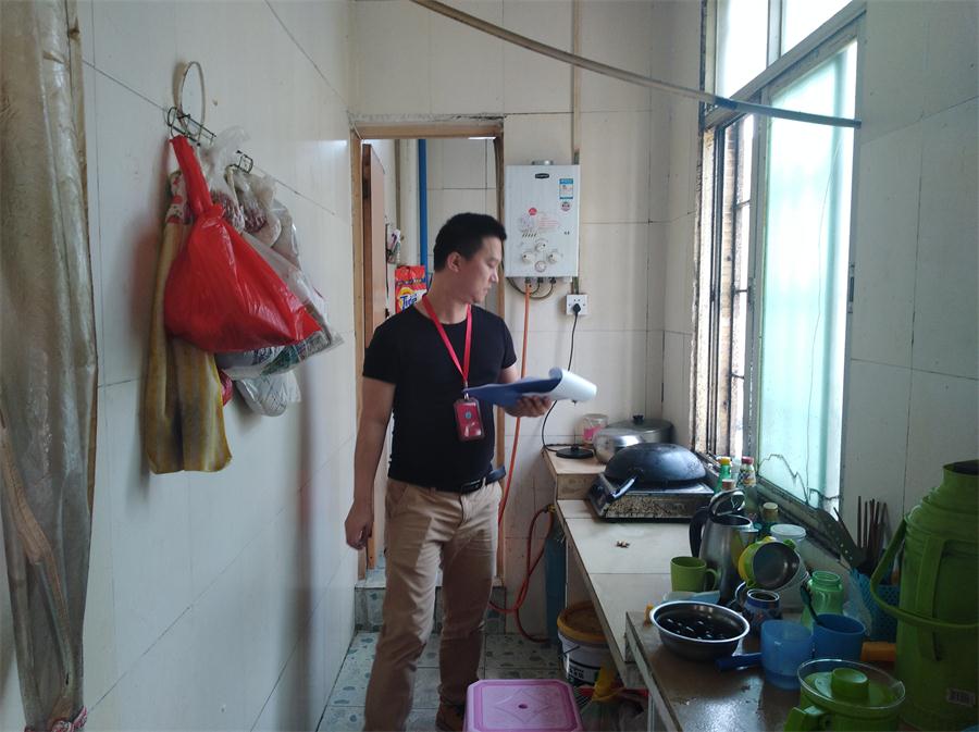 深圳市人口和出租屋_...0086个赞 深圳南山网 爱南山,就上南山网(2)