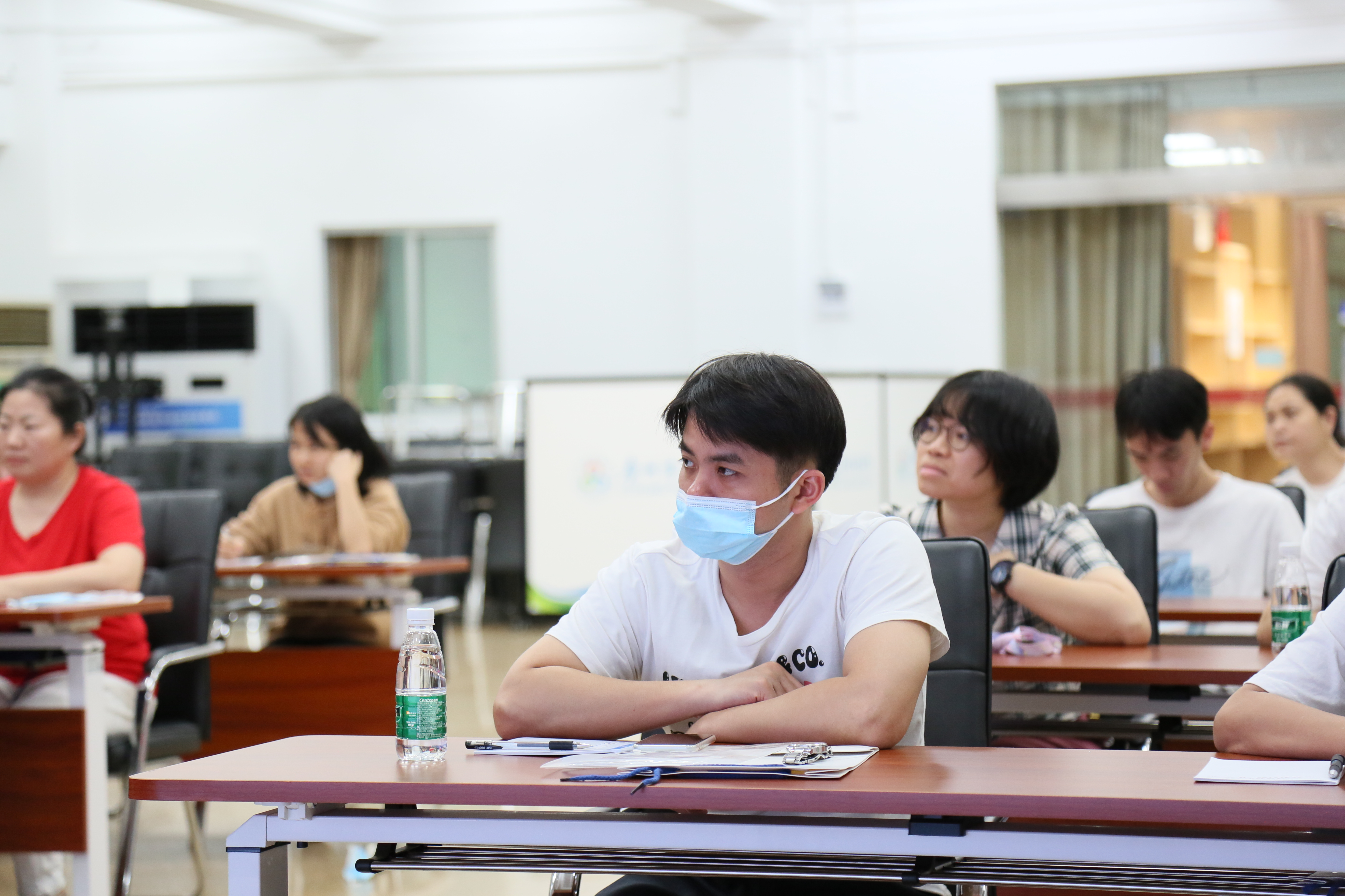 学员听课图片.JPG