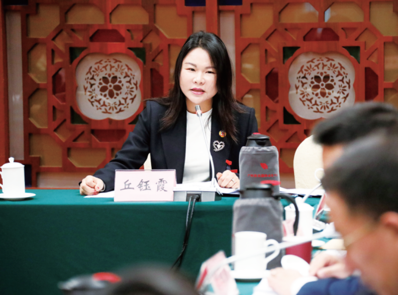 全力推进“一园两城三都四区”建设 打造高质量发展主引擎主战场主阵地