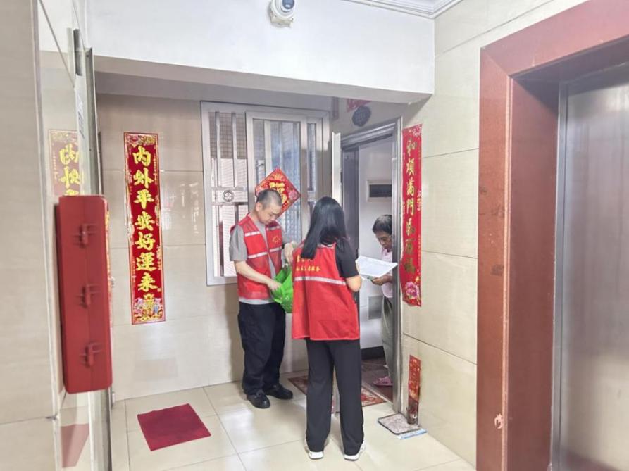 社区宣传-白云区棠景街筑牢防线守护健康，全力推进登革热防控工作.docx_2